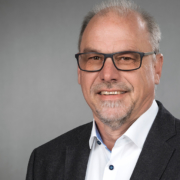 Ein Portrait von Günter Dove